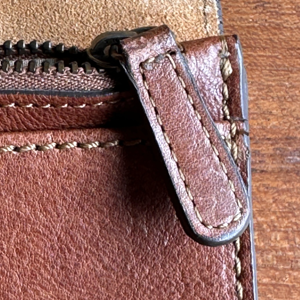 Frye Cognac Brown Leather Fold-Over Wallet - Picture 14 of 16